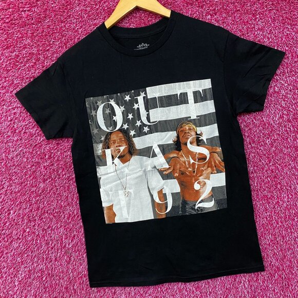 OutKast Stankonia Album Cover Graphic Design T-shirt Small - Picture 2 of 3